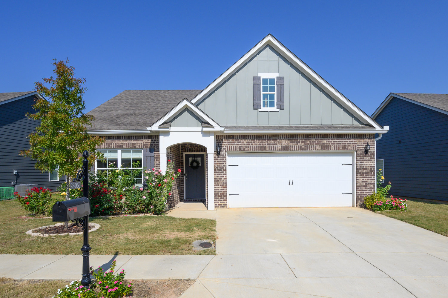 Virtual Tour of Birmingham Metro Real Estate Listing For Sale | 23063 Downing Park Circle, Lake View, AL 35111