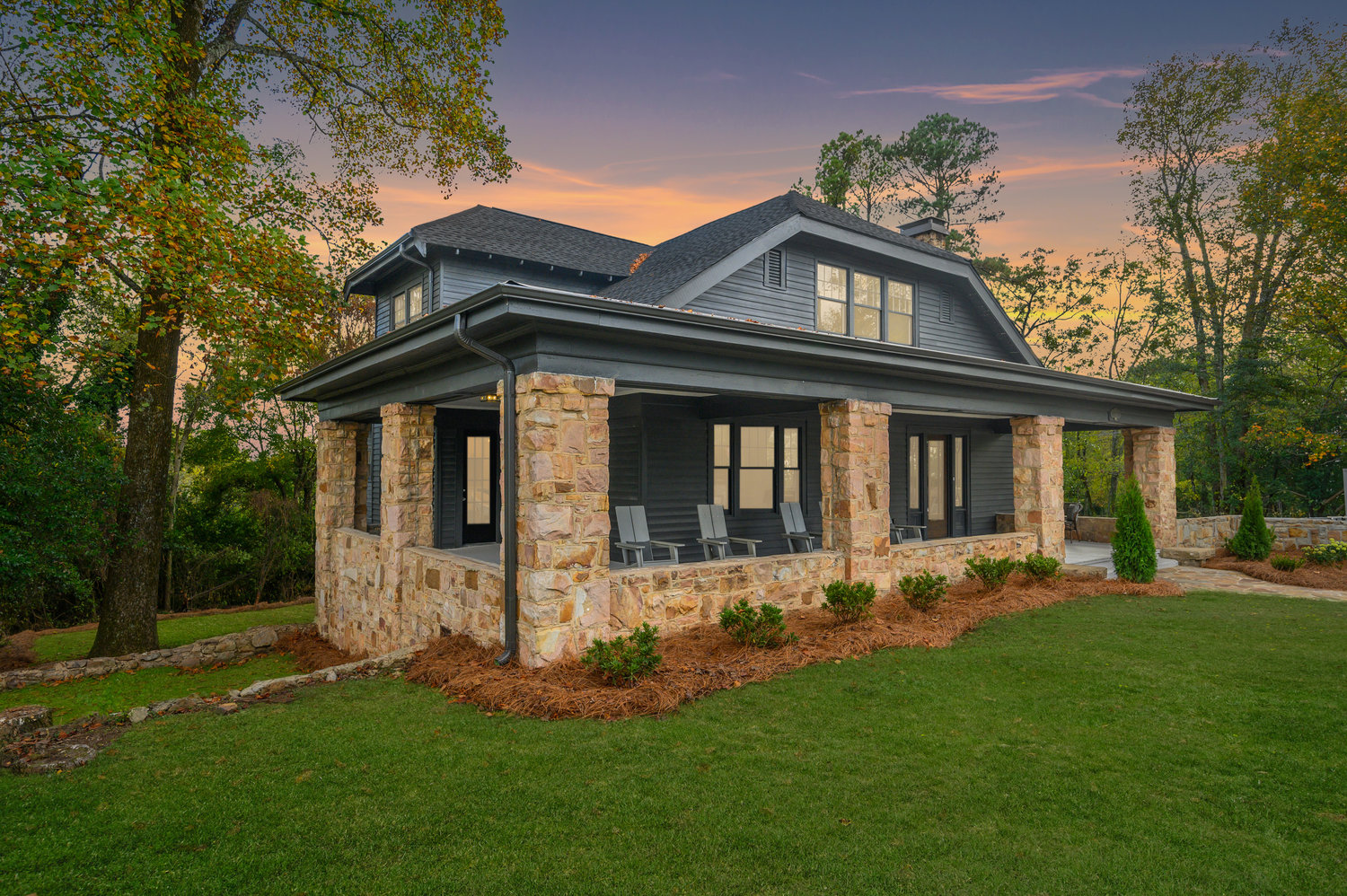 Virtual Tour of Birmingham Metro Real Estate Listing For Sale | 901 Shades Crest Road, Hoover, AL 35226